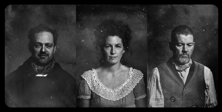 Bush Gothic triptych